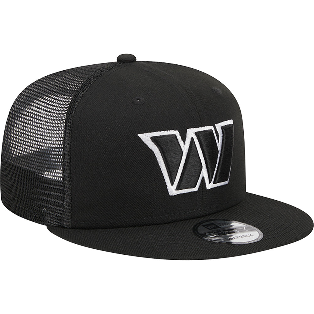 NFL Washington Commanders New Era Black & White 9FIFTY Snapback Trucker Hat - Black