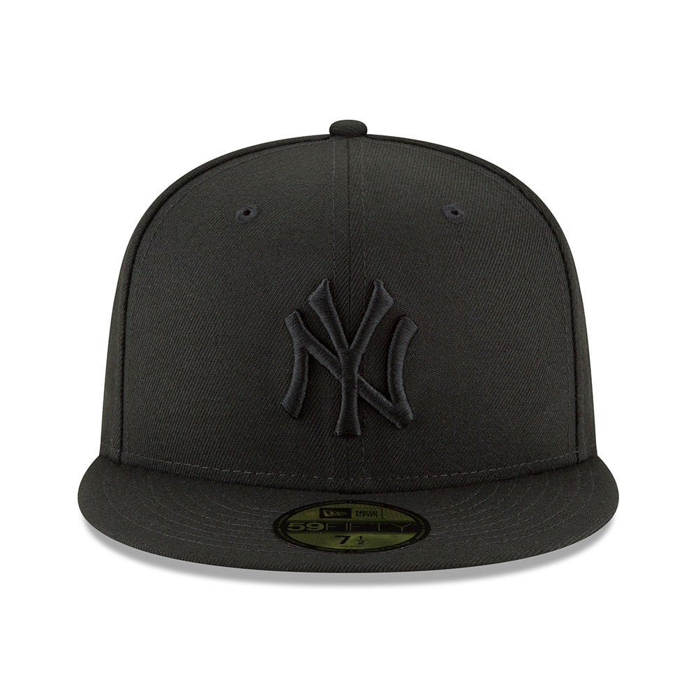 MLB New York Yankees New Era Black on Black 59FIFTY Fitted