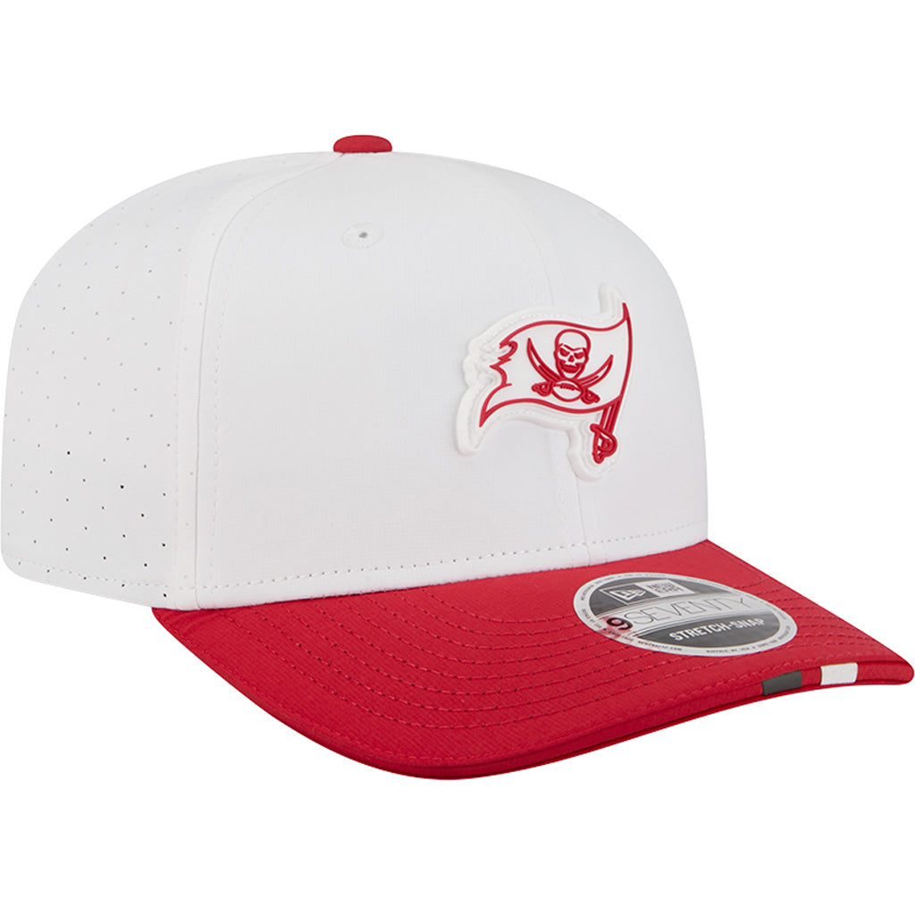 NFL Tampa Bay Buccaneers New Era 2025 Training 9SEVENTY Stretch-Snapback Hat - White