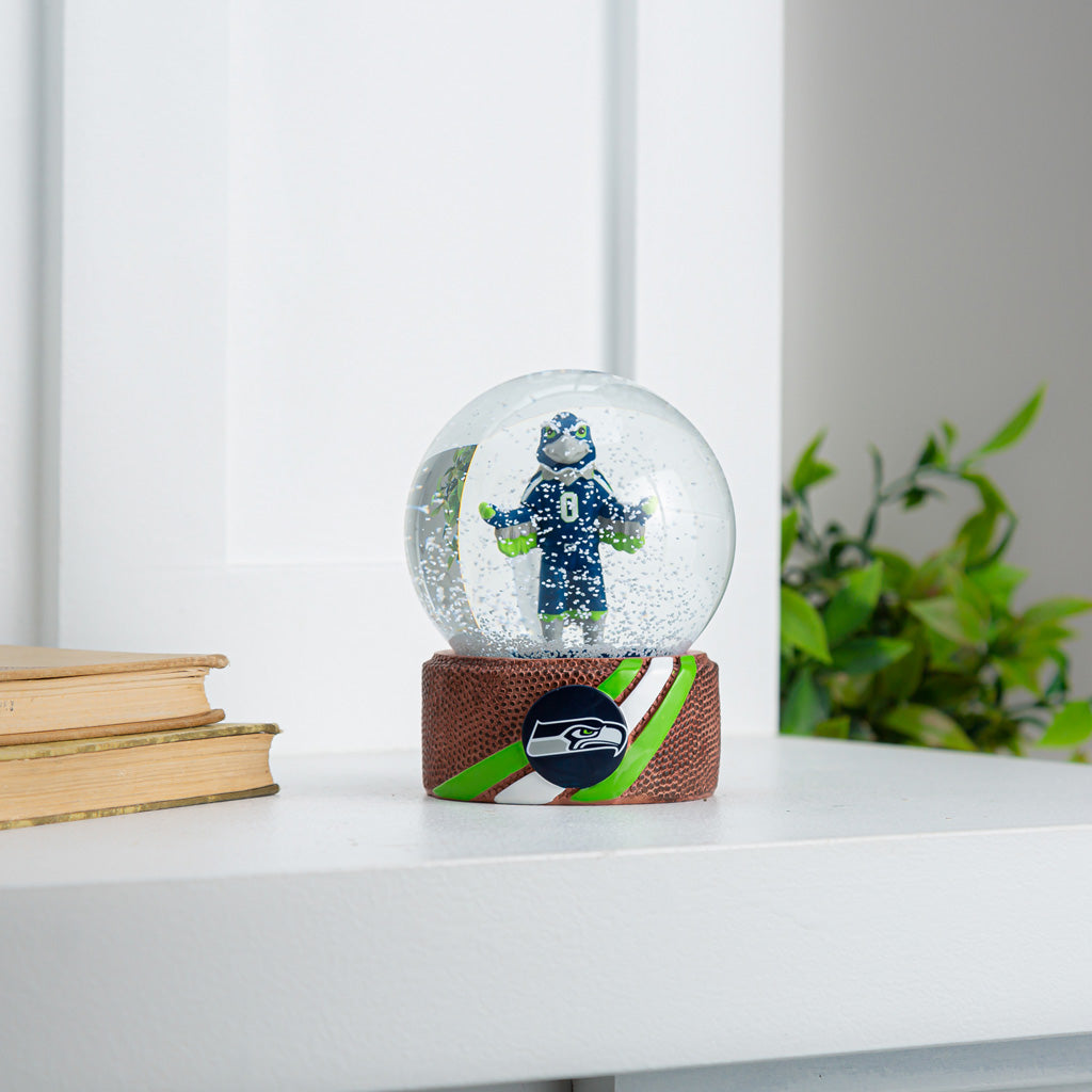 NFL Seattle Seahawks Evergreen Glass Water Globe