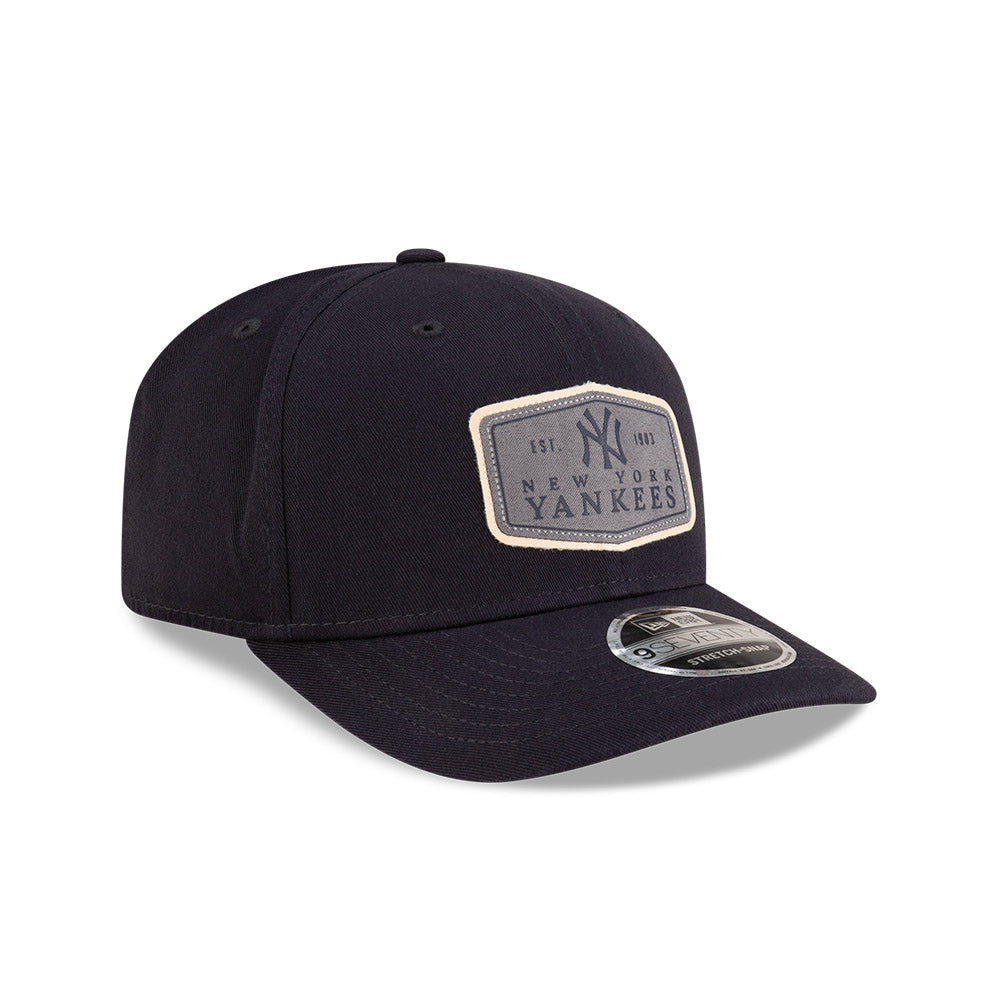 MLB New York Yankees Labeled 9SEVENTY Stretch-Snapback Hat - Navy