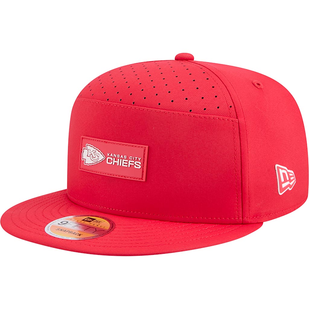 NFL Kansas City Chiefs New Era 2025 Sideline 9FIFTY Split Panel Snapback Hat - Red