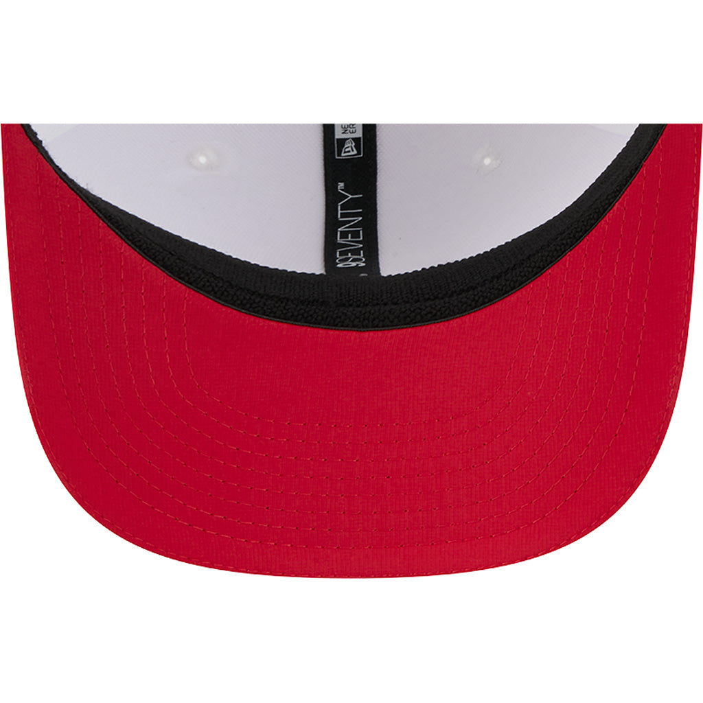 NFL Tampa Bay Buccaneers New Era 2025 Training 9SEVENTY Stretch-Snapback Hat - White