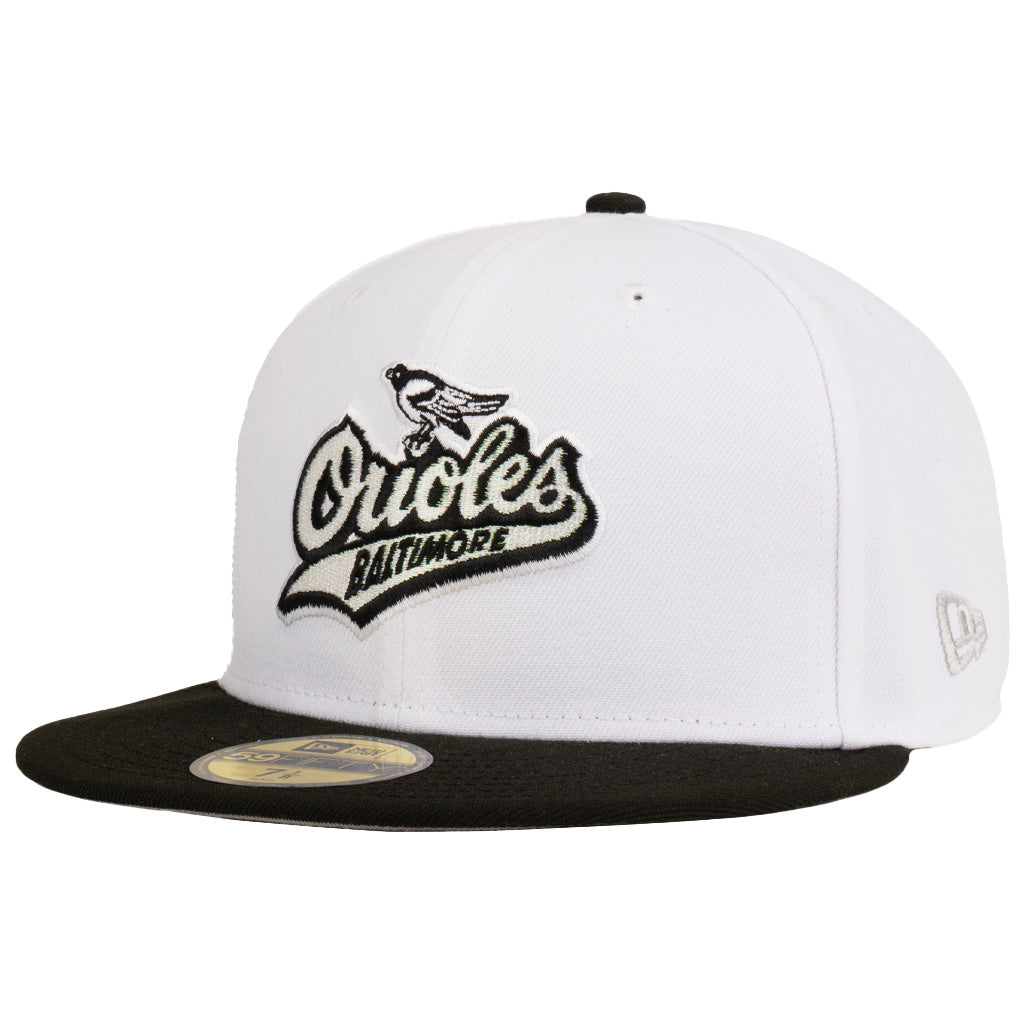 MLB Baltimore Orioles New Era Space Shuttle 59FIFTY Fitted Hat - White
