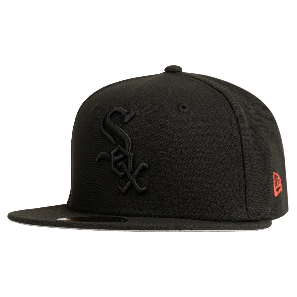 MLB Chicago White Sox New Era Blackbird 59FIFTY Fitted Hat - Black