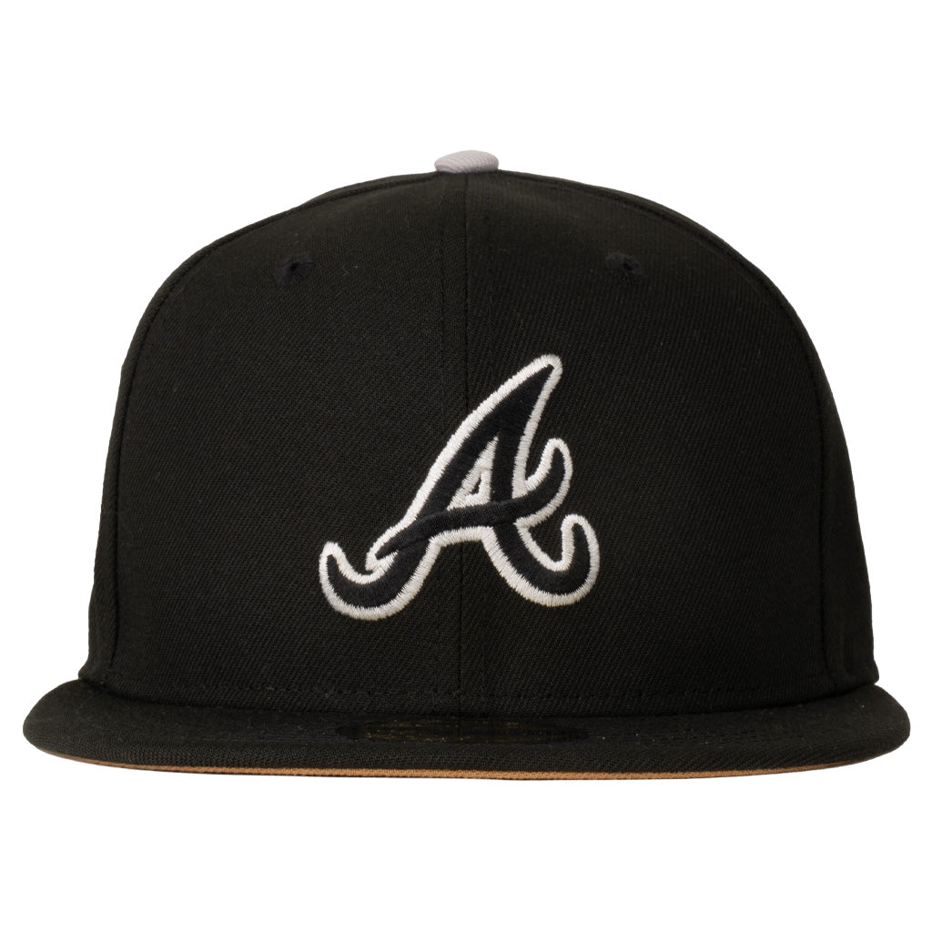 MLB Atlanta Braves New Era Gray Outline Logo 59FIFTY Fitted Hat - Black