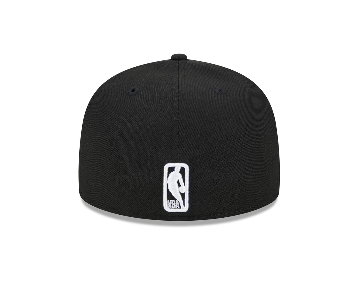 NBA Chicago Bulls New Era Side Patch Black & White 59FIFTY Fitted Hat- Black