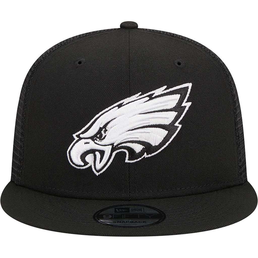 NFL Philadelphia Eagles New Era Black & White 9FIFTY Snapback Trucker Hat - Black