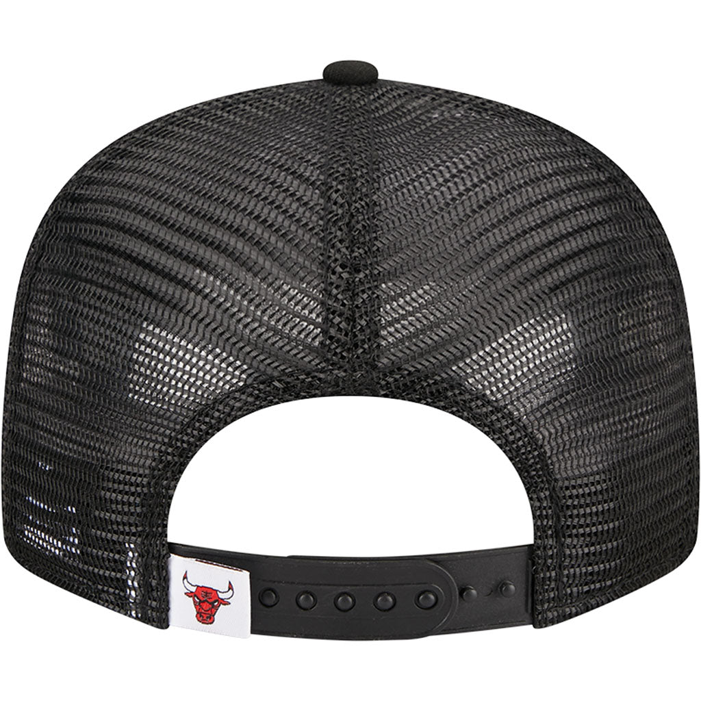 NBA Chicago Bulls New Era OTC Trucker 9FIFTY Snapback Hat - Black