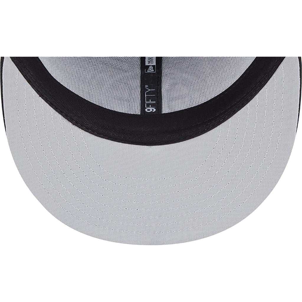 NHL Boston Bruins New Era Black & White 9FIFTY Snapback Trucker Hat - Black