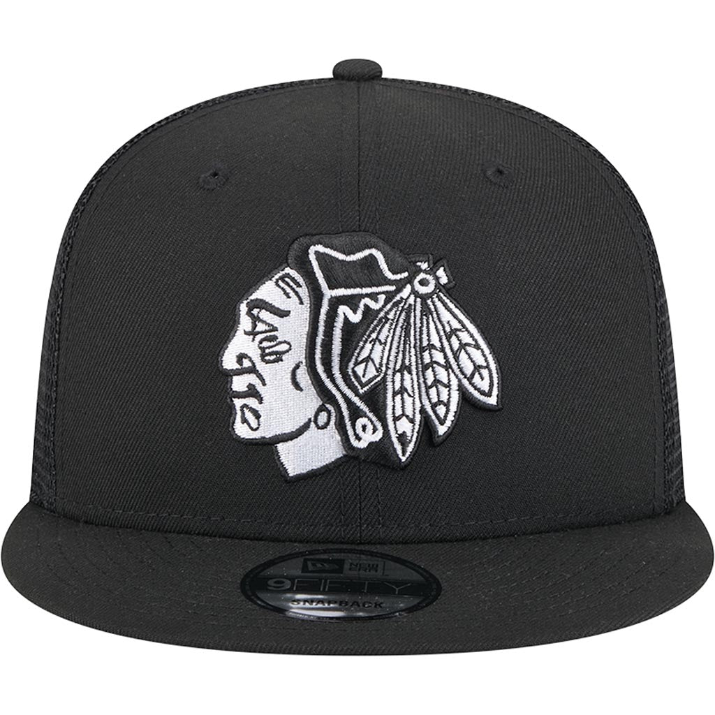 NHL Chicago Blackhawks New Era Black & White 9FIFTY Snapback Trucker Hat - Black