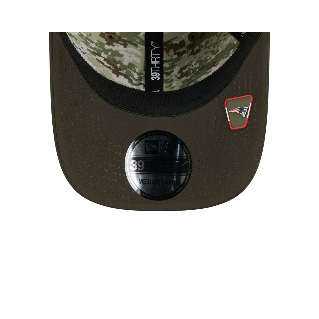NFL New England Patriots New Era 2025 Salute to Service 39THIRTY Flex Fit Hat - Green