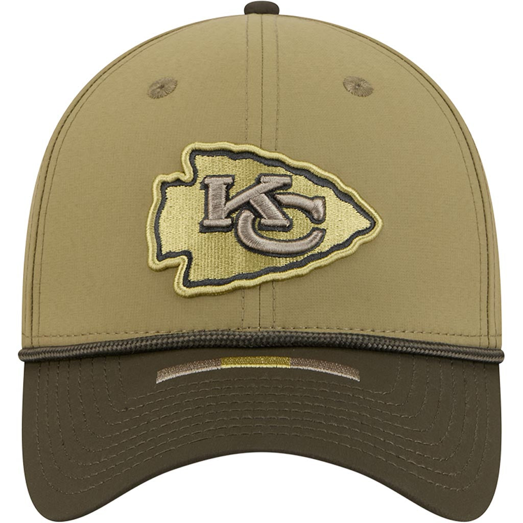 NFL Kansas City Chiefs New Era 2025 Salute to Service 39THIRTY Flex Fit Hat - Green