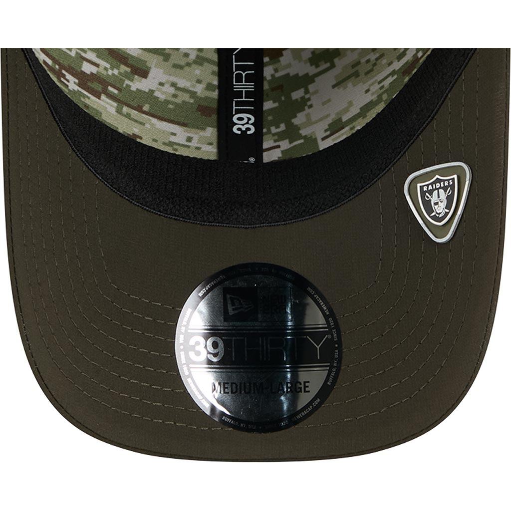 NFL Las Vegas Raiders New Era 2025 Salute to Service 39THIRTY Flex Fit Hat - Green