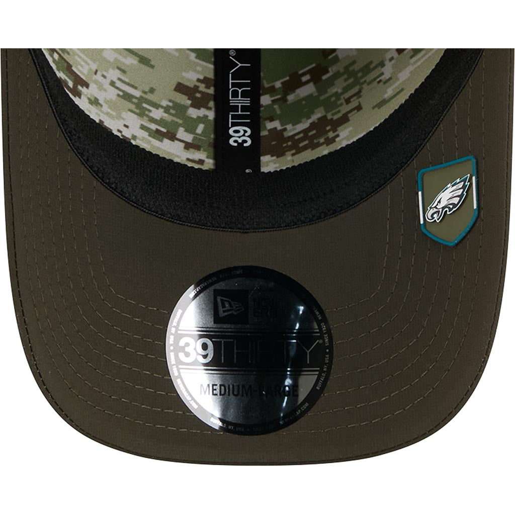 NFL Philadelphia Eagles New Era 2025 Salute to Service 39THIRTY Flex Fit Hat - Green