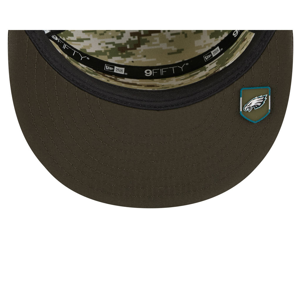 NFL Philadelphia Eagles New Era 2025 Salute to Service 9FIFTY Split Panel Snapback Hat - Green