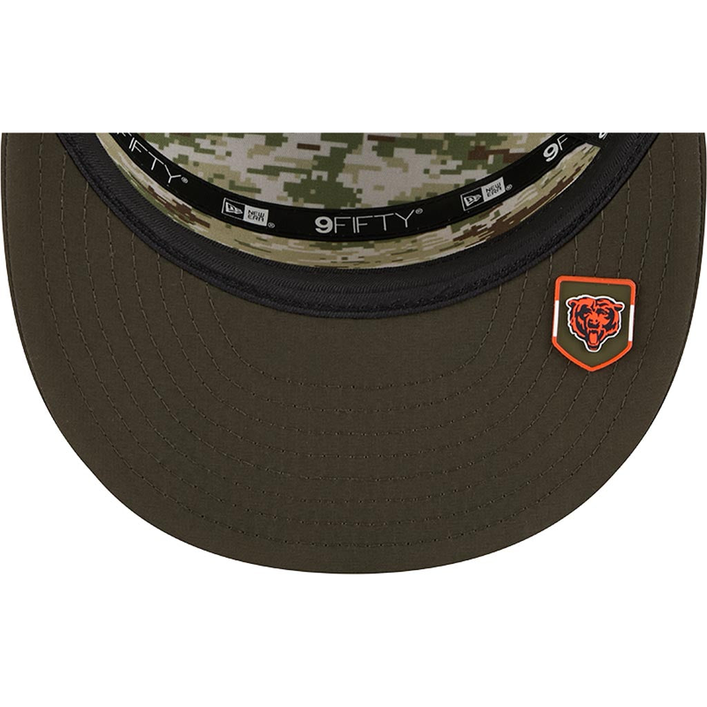 NFL Chicago Bears New Era 2025 Salute to Service 9FIFTY Split Panel Snapback Hat - Green