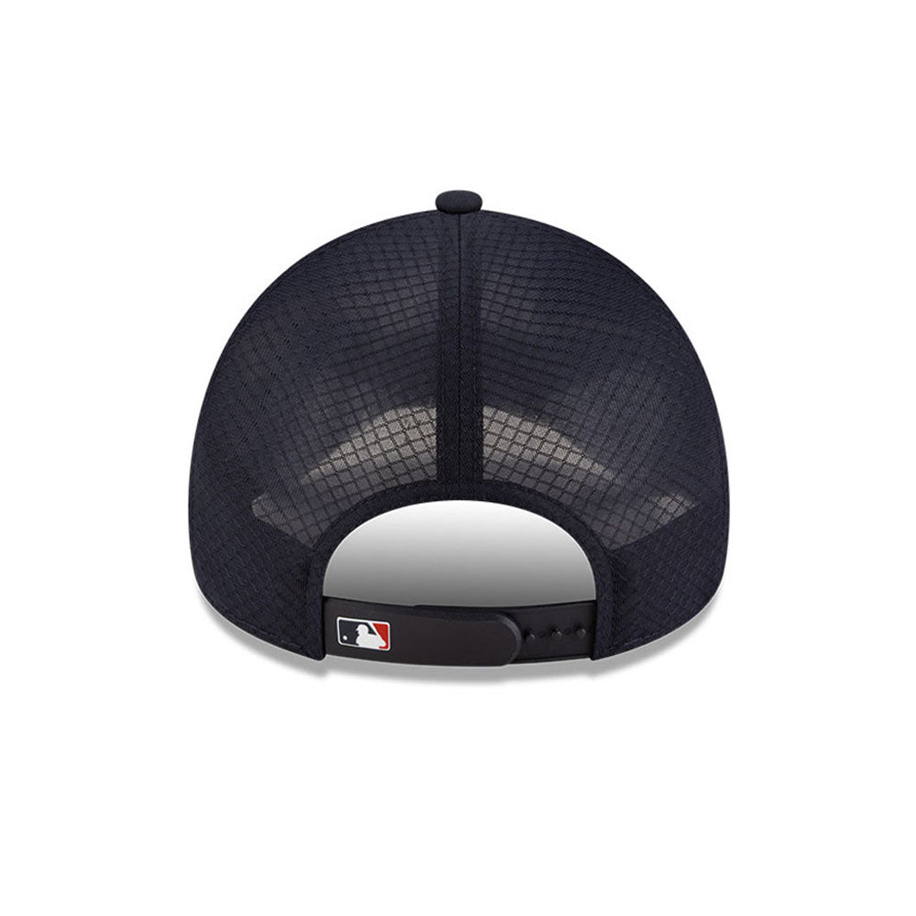 MLB Cleveland Guardians New Era Batting Practice Apex 9FORTY Snapback Hat - Navy