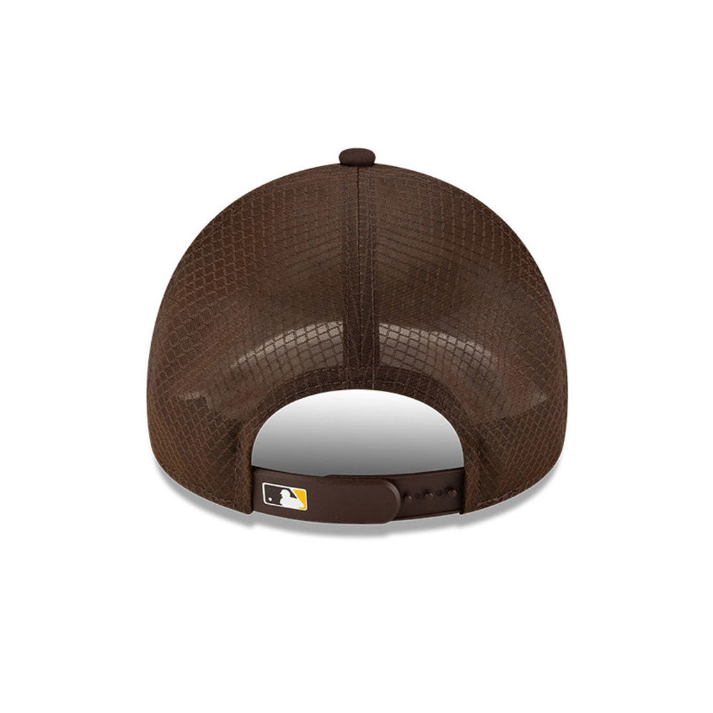 MLB San Diego Padres New Era Batting Practice Apex 9FORTY Snapback Hat - Brown