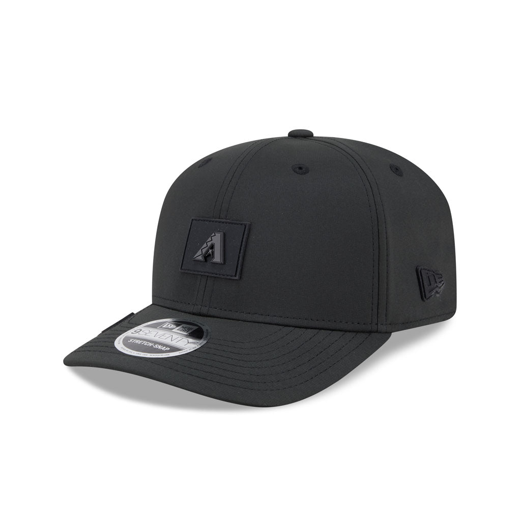 MLB Arizona Diamondbacks New Era Black On Black 2026 Clubhouse 9SEVENTY Stretch Snap Hat - Black