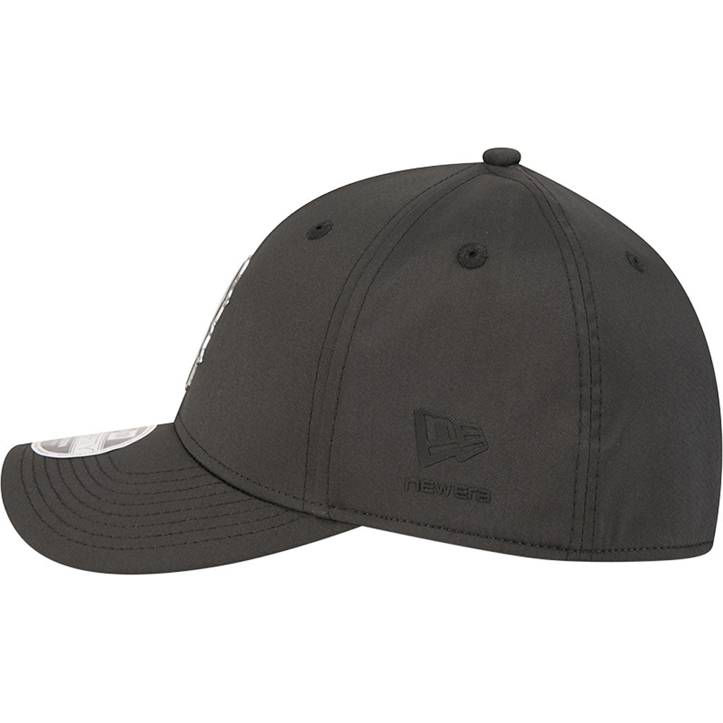 MLB Boston Red Sox New Era Metallic 39THIRTY M-Crown Flex Fit Hat - Black