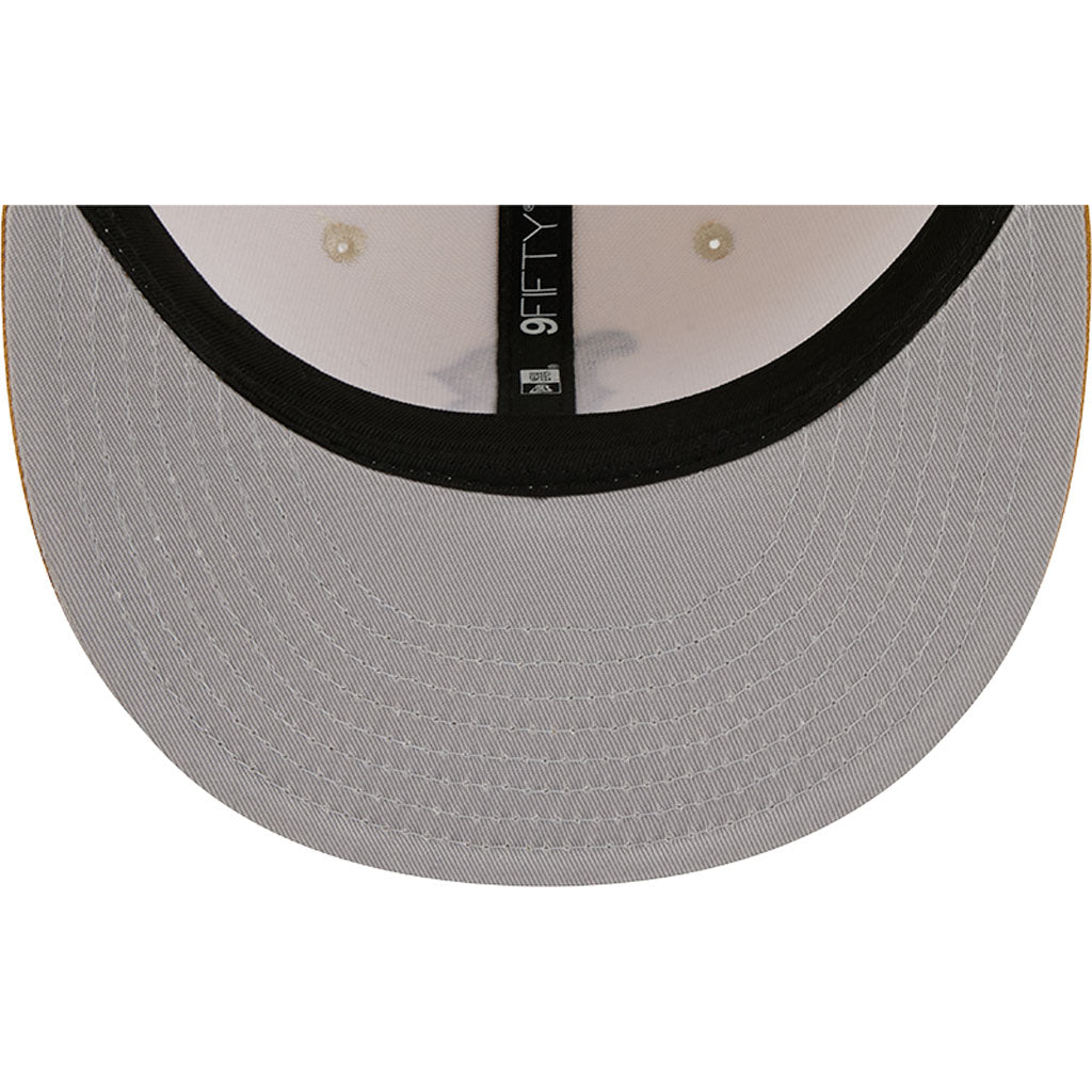 NFL Boston Red Sox New Era Two-Tone Dusted 9FIFTY Snapback Hat - Light cream