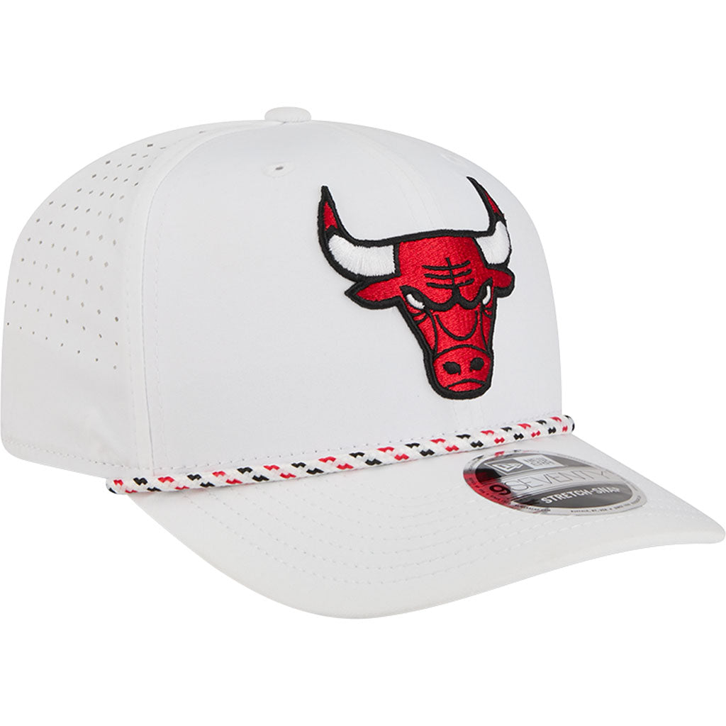 NBA Chicago Bulls New Era Sport 9SEVENTY Stretch Snapback Hat - White