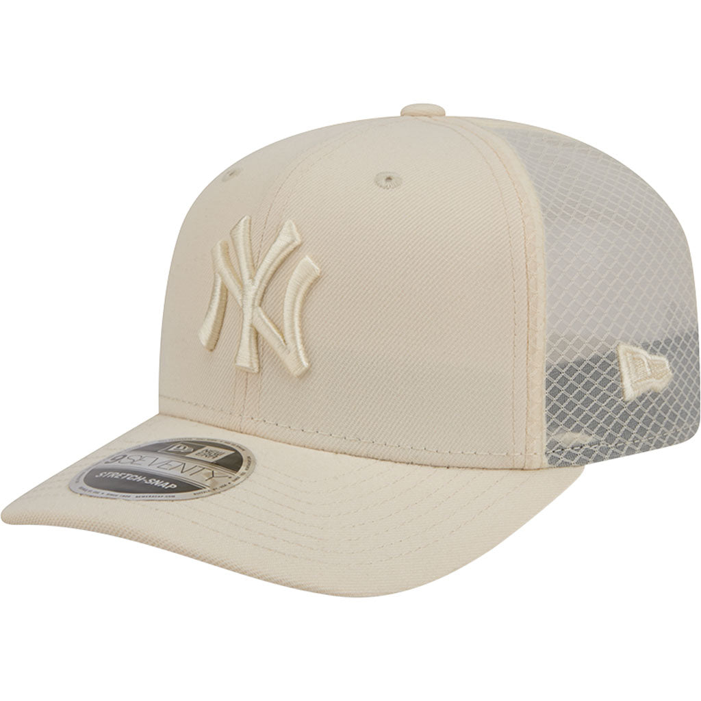 MLB New York Yankees New Era Vanilla 9SEVENTY Stretch Snap Hat - Cream