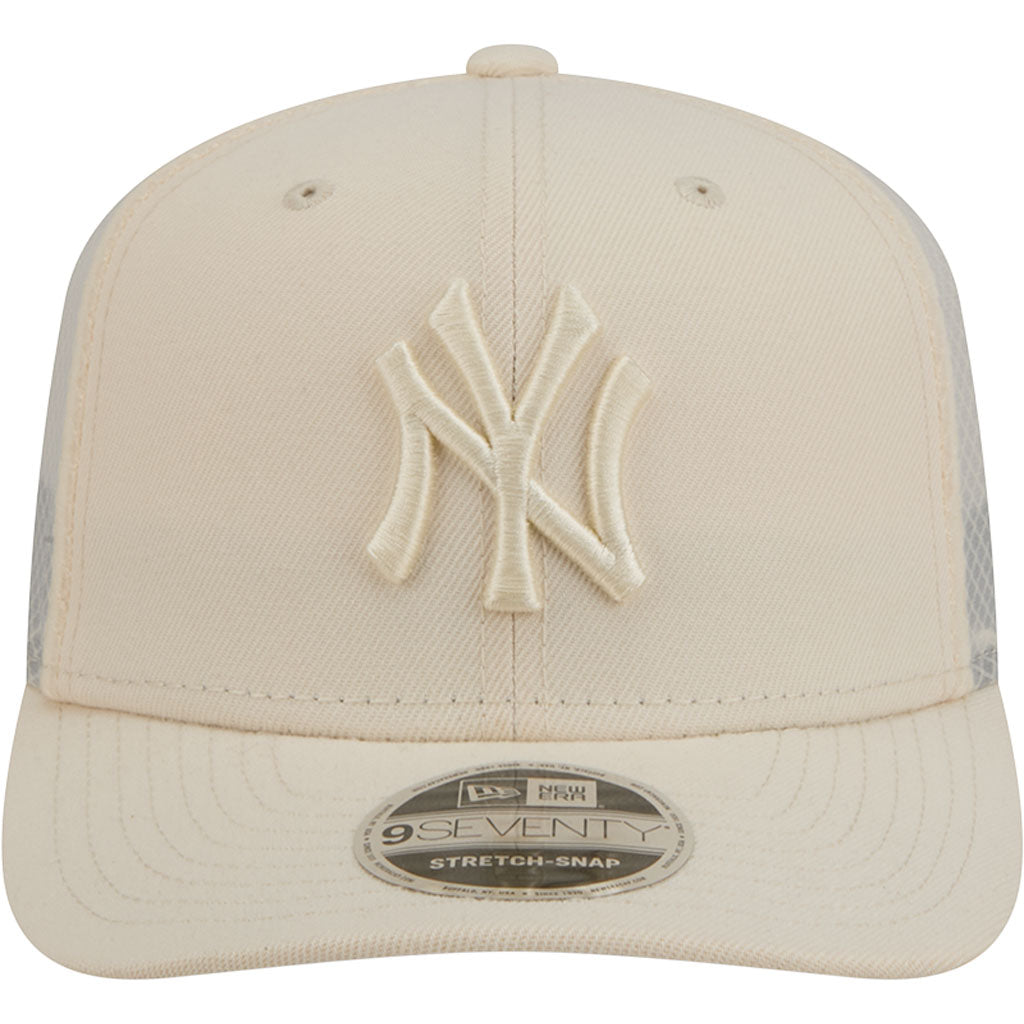 MLB New York Yankees New Era Vanilla 9SEVENTY Stretch Snap Hat - Cream