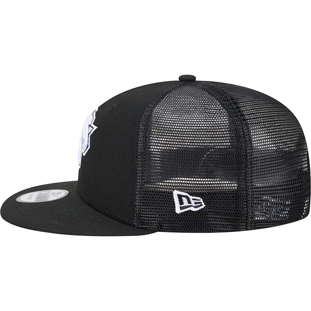 NBA New York Knicks New Era Black & White Trucker 9FIFTY Snapback Hat - Black