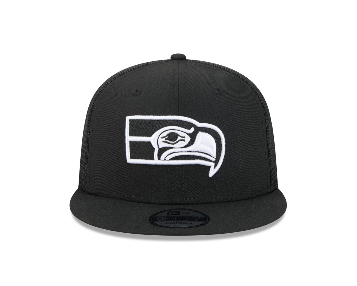 NFL Seattle Seahawks New Era Throwback Black & White 9FIFTY Snapback Trucker Hat - Black