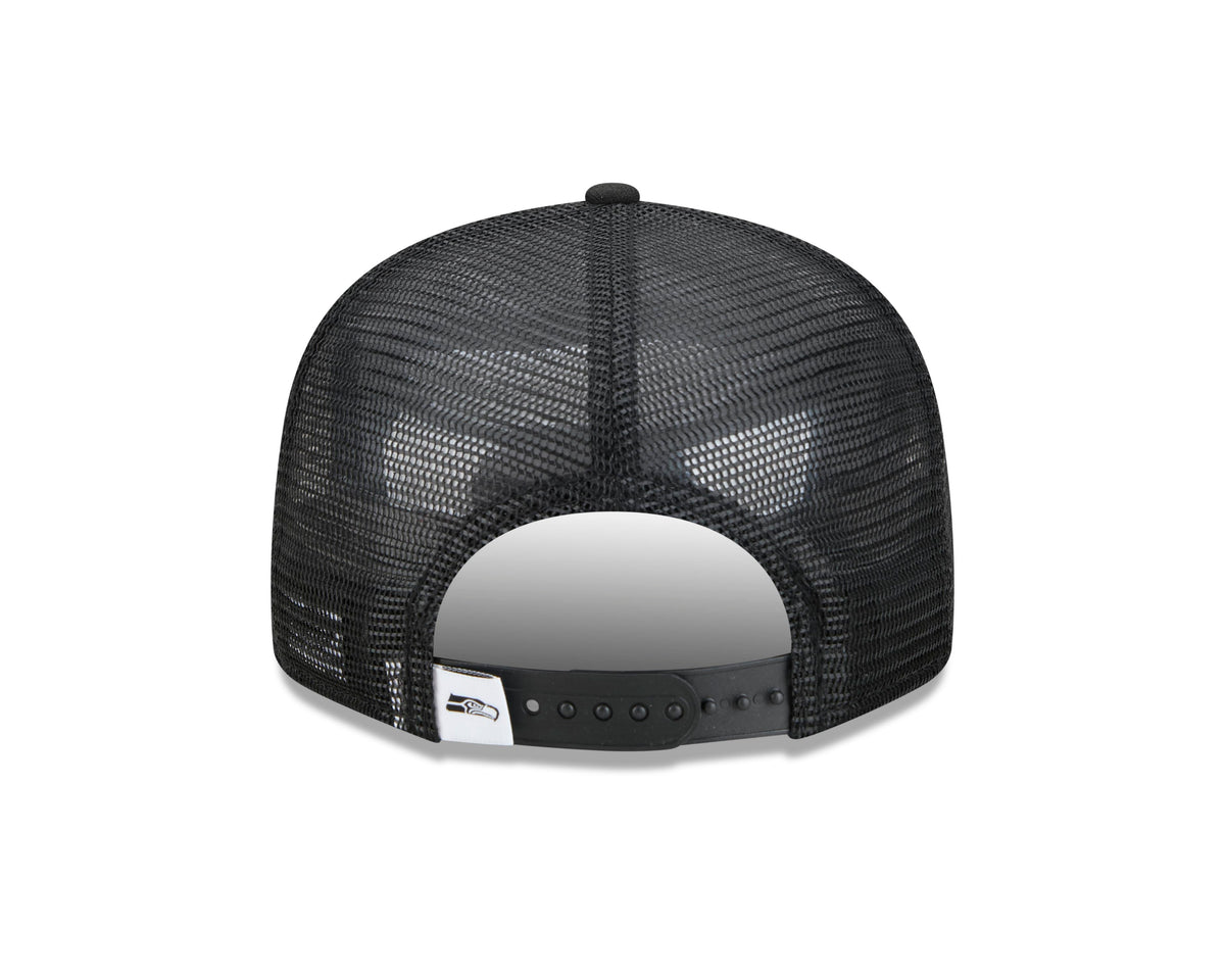 NFL Seattle Seahawks New Era Throwback Black & White 9FIFTY Snapback Trucker Hat - Black