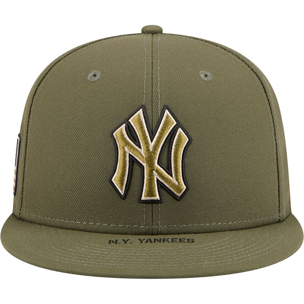 MLB New York Yankees New Era 2026 Armed Forces Day 9FIFTY Snapback Hat - Green