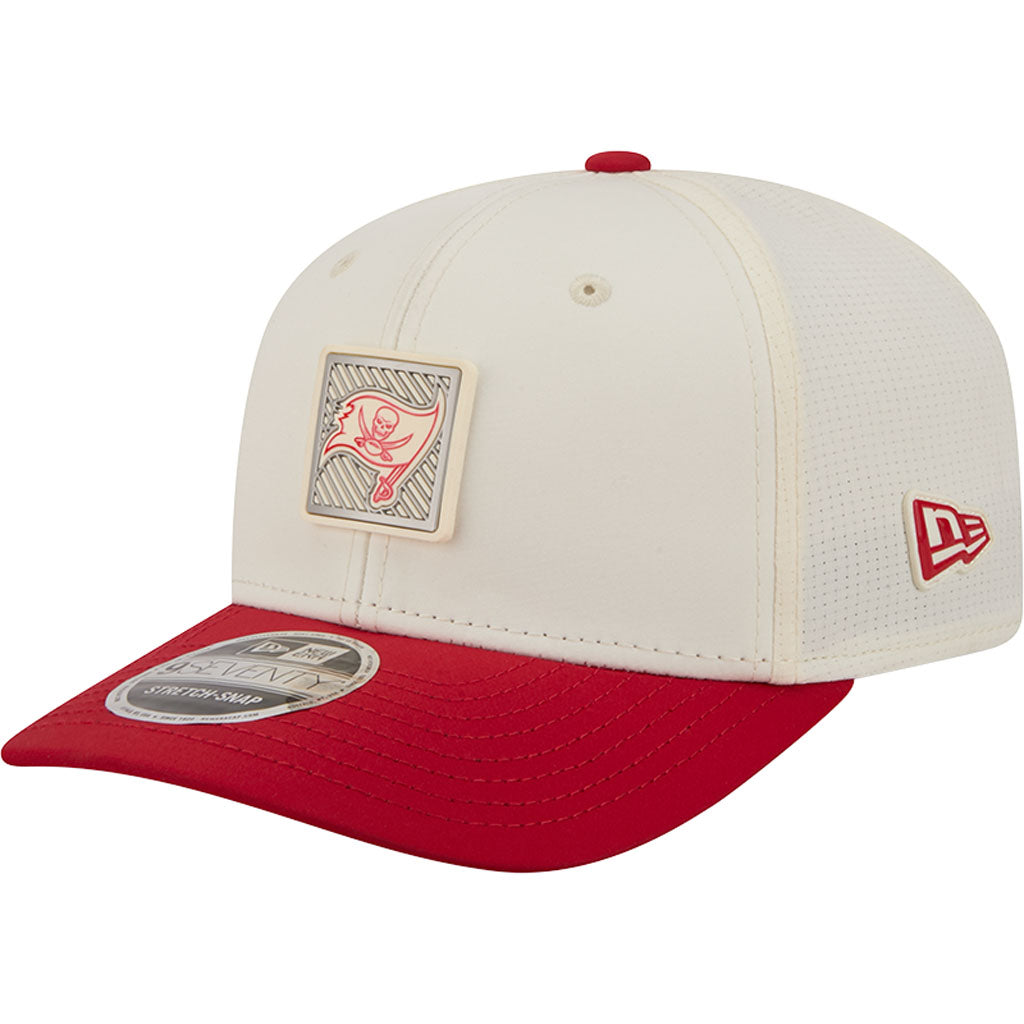 NFL Tampa Bay Buccaneers New Era 2026 Training 9SEVENTY Stretch Snapback Hat - Cream