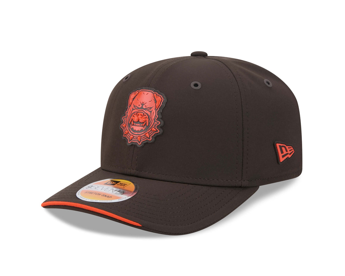 NFL Cleveland Browns New Era 2026 Sideline 9SEVENTY Stretch-Snap Hat- Brown