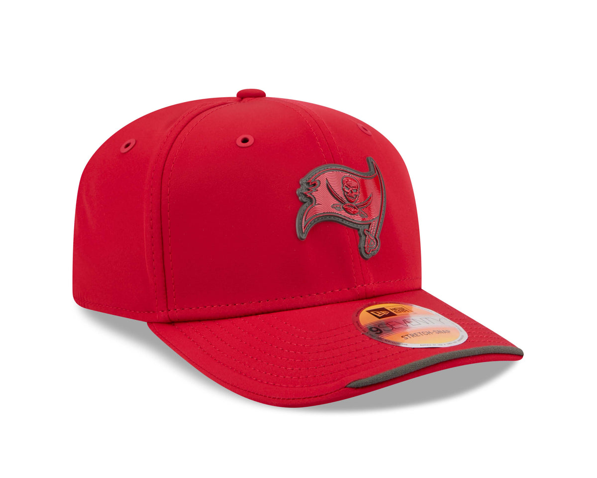 NFL Tampa Bay Buccaneers New Era 2026 Sideline 9SEVENTY Stretch-Snap Hat- Red
