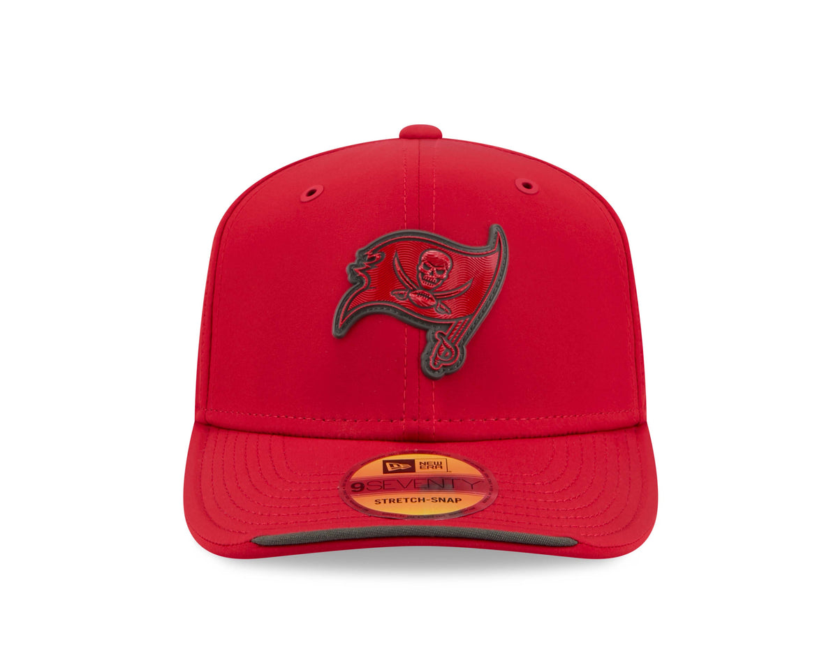 NFL Tampa Bay Buccaneers New Era 2026 Sideline 9SEVENTY Stretch-Snap Hat- Red