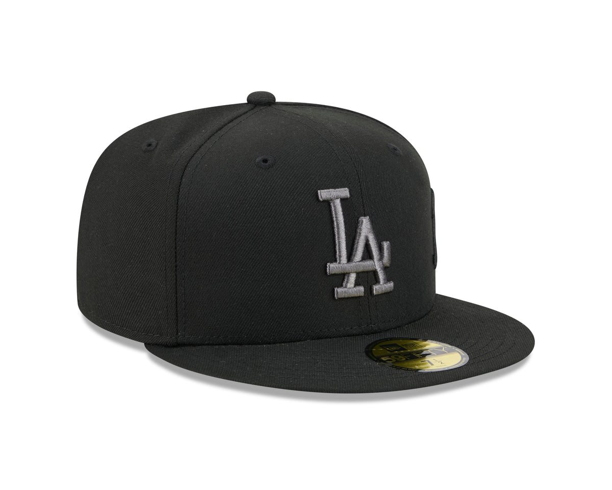 MLB Los Angeles Dodgers New Era Black on Black Side Script 59FIFTY Fitted Hat- Black