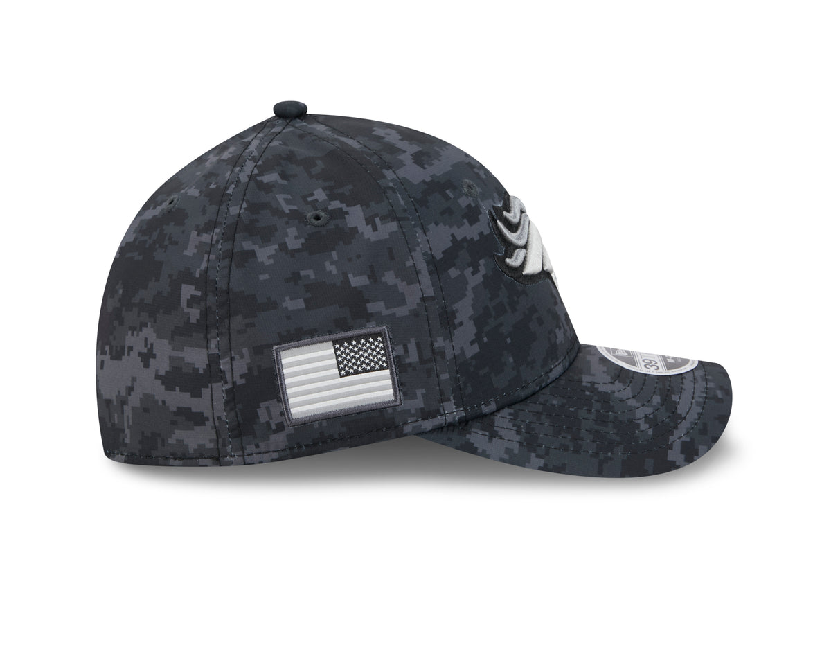 NFL Denver Broncos New Era 2026 Salute to Service 39THIRTY Flex Fit Hat- Black