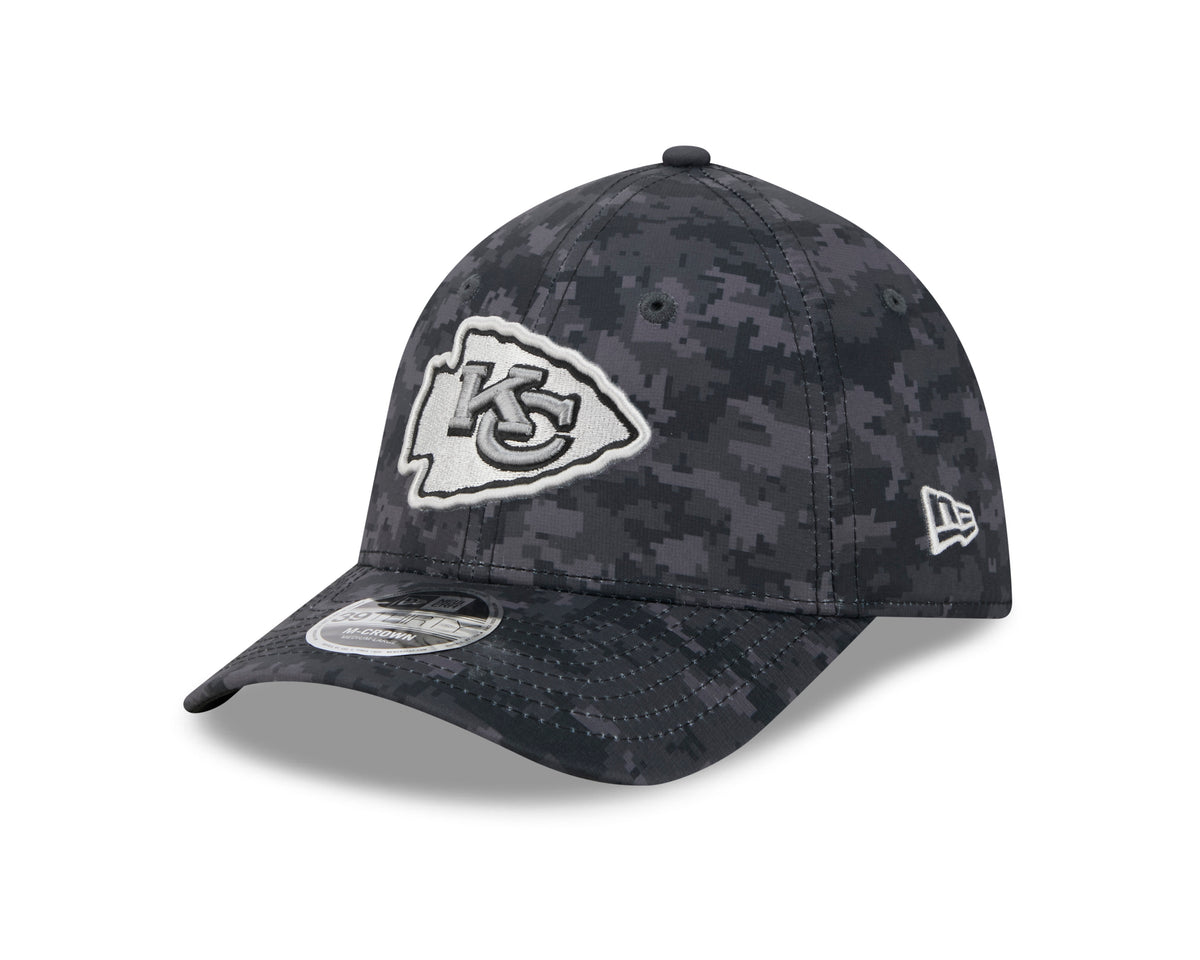 NFL Kansas City Chiefs New Era 2026 Salute to Service 39THIRTY Flex Fit Hat- Black