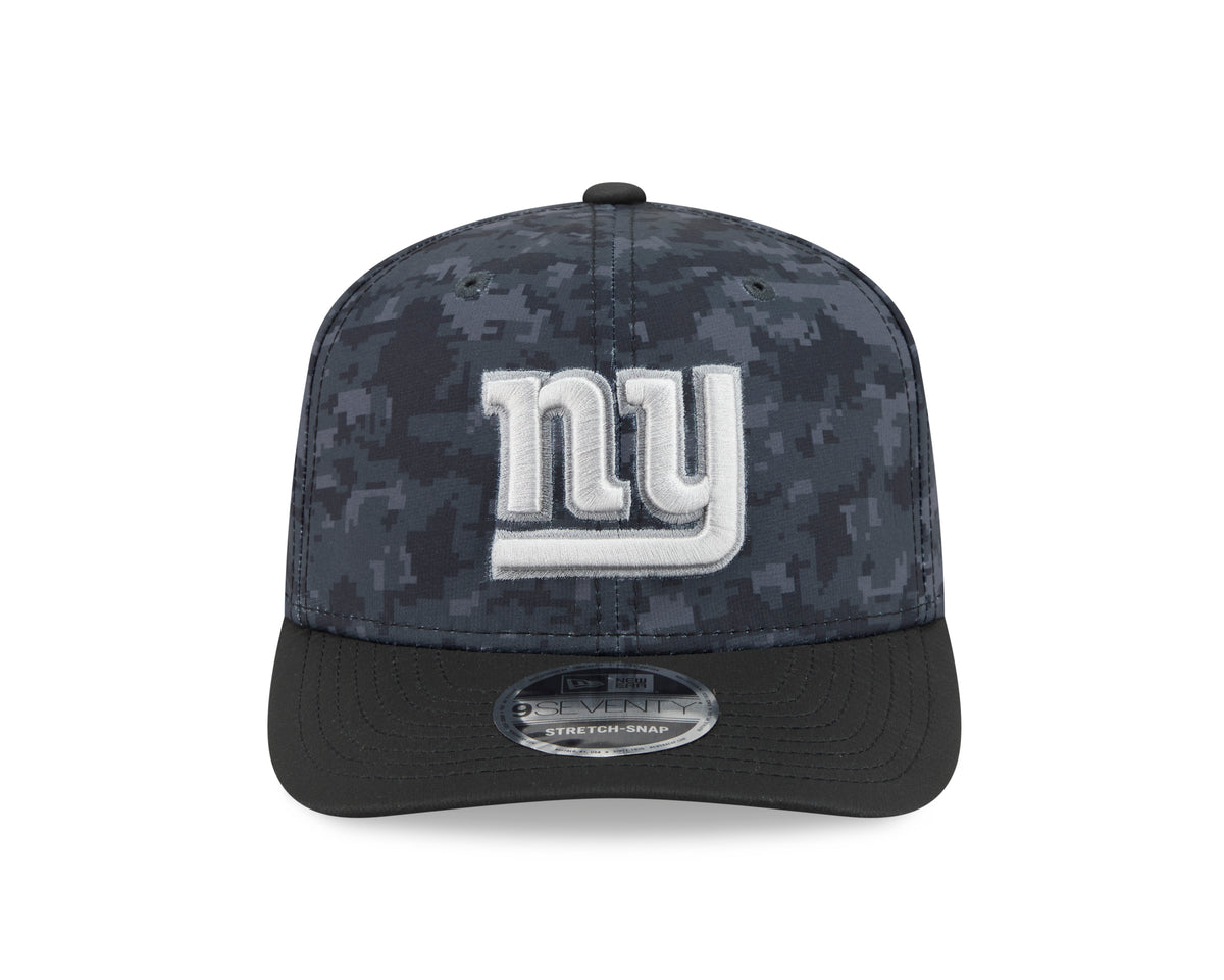 NFL New York Giants New Era 2026 Salute to Service 9SEVENTY Stretch-Snap Hat- Black