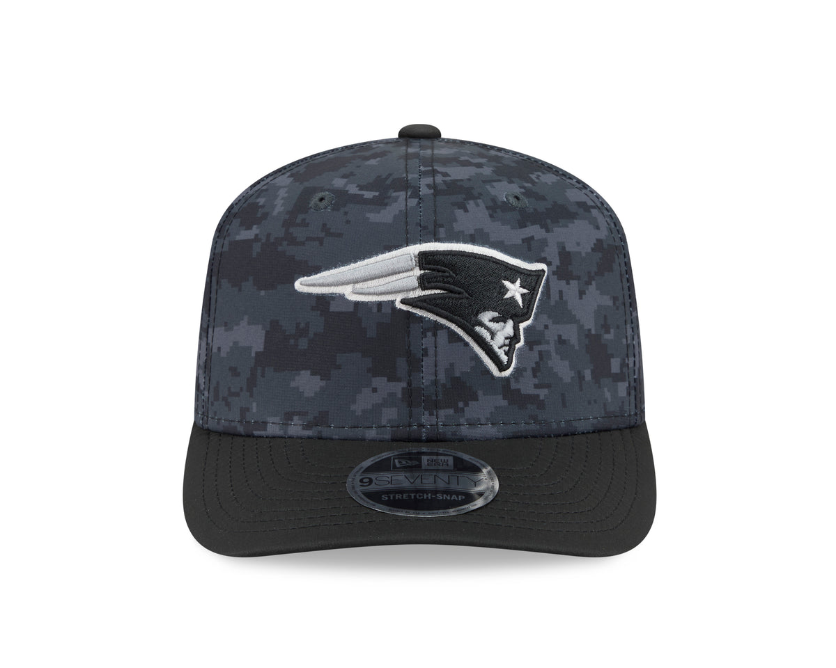 NFL New England Patriots New Era 2026 Salute to Service 9SEVENTY Stretch-Snap Hat- Black