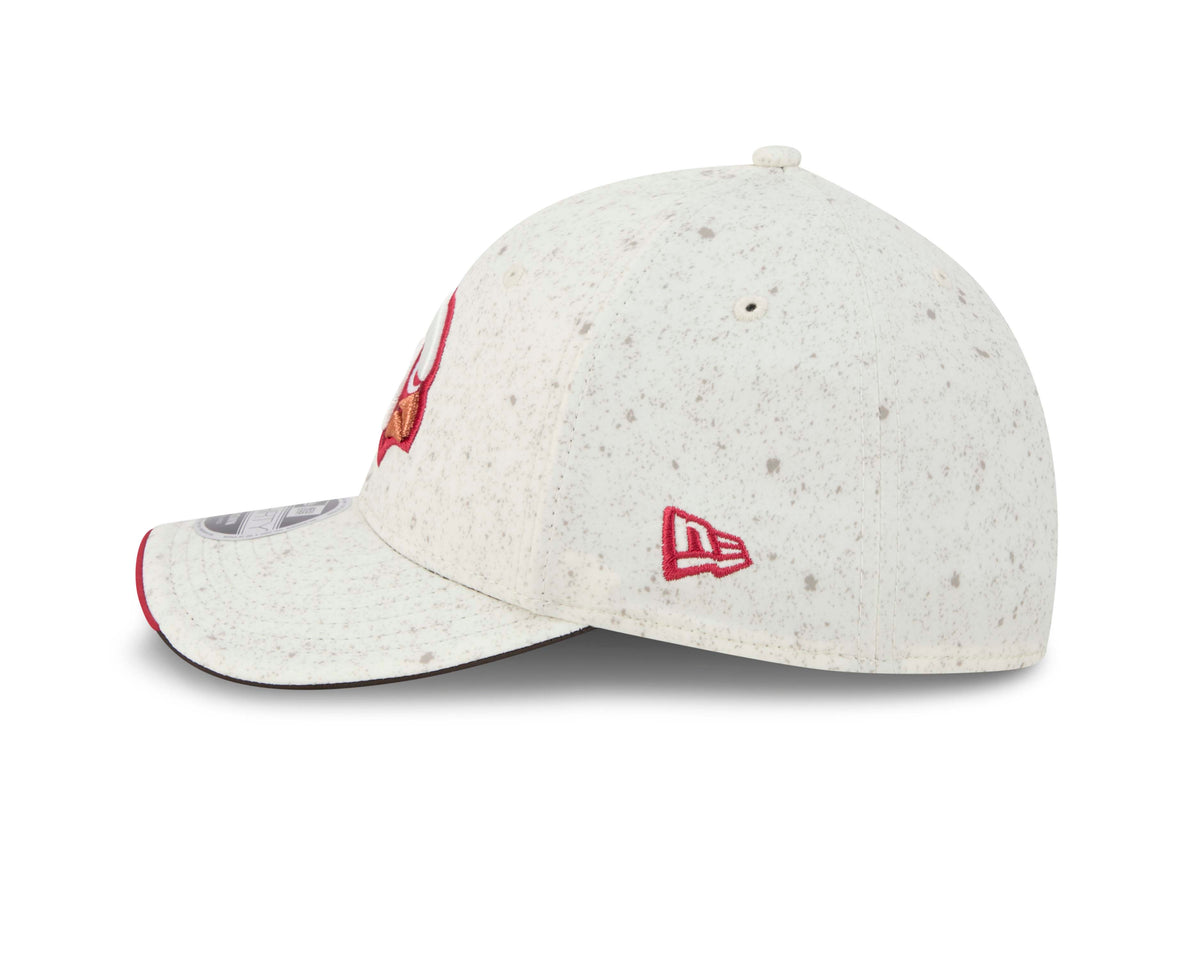 NFL Arizona Cardinals New Era 2026 Rivalry 39THIRTY M-Crown Flex Fit Hat- Cream