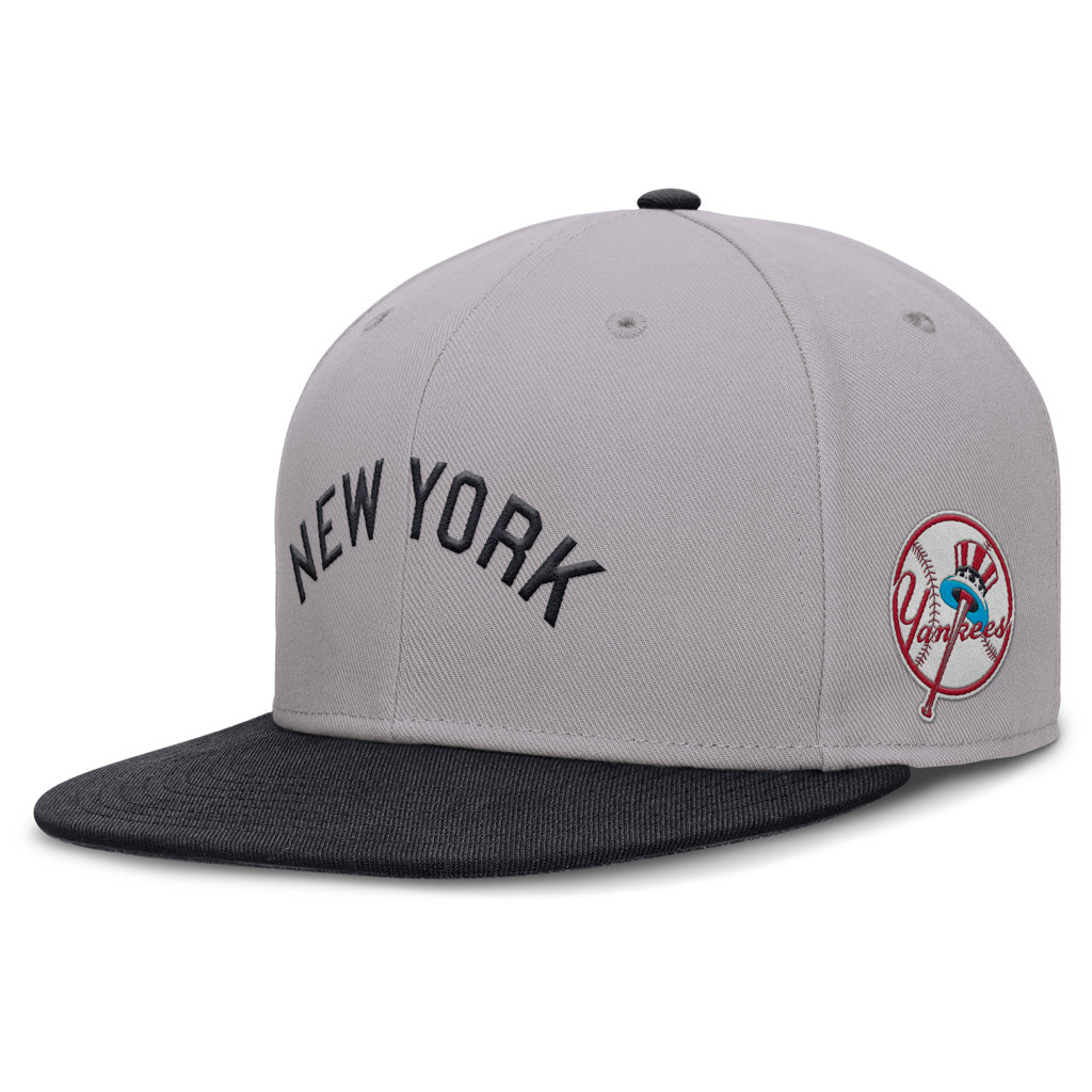 MLB New York Yankees Nike Two-Tone Cooperstown Fitted Hat - Gray