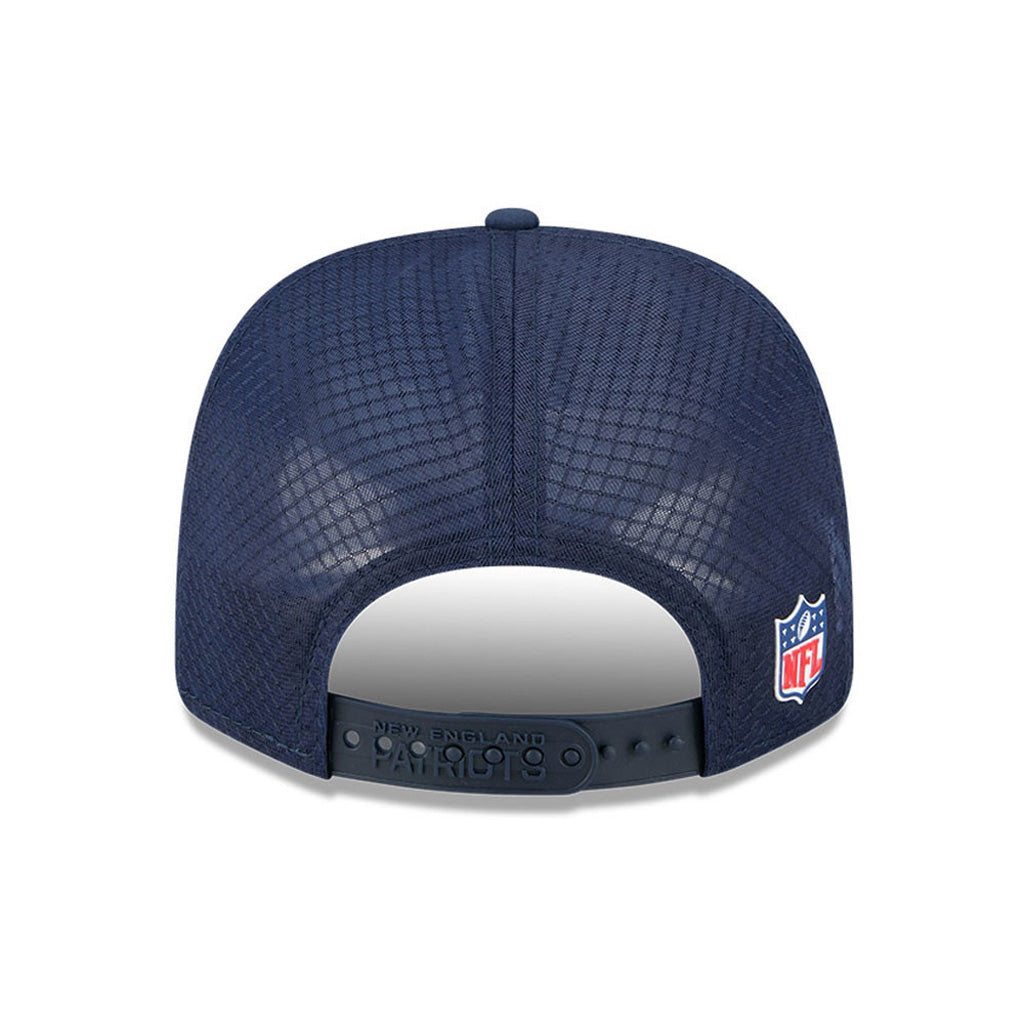 NFL New England Patriots New Era 2025 Sideline 9SEVENTY Stretch-Snapback Hat - Navy