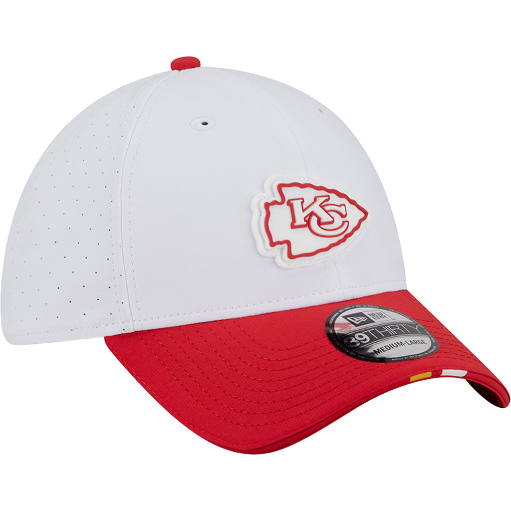 NFL Kansas City Chiefs New Era 2025 Training 39THIRTY Flex Fit Hat - White
