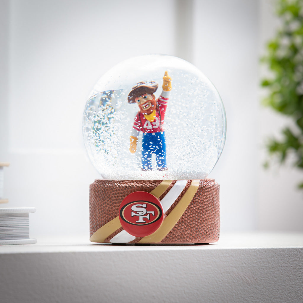NFL San Francisco 49ers Evergreen Glass Water Globe