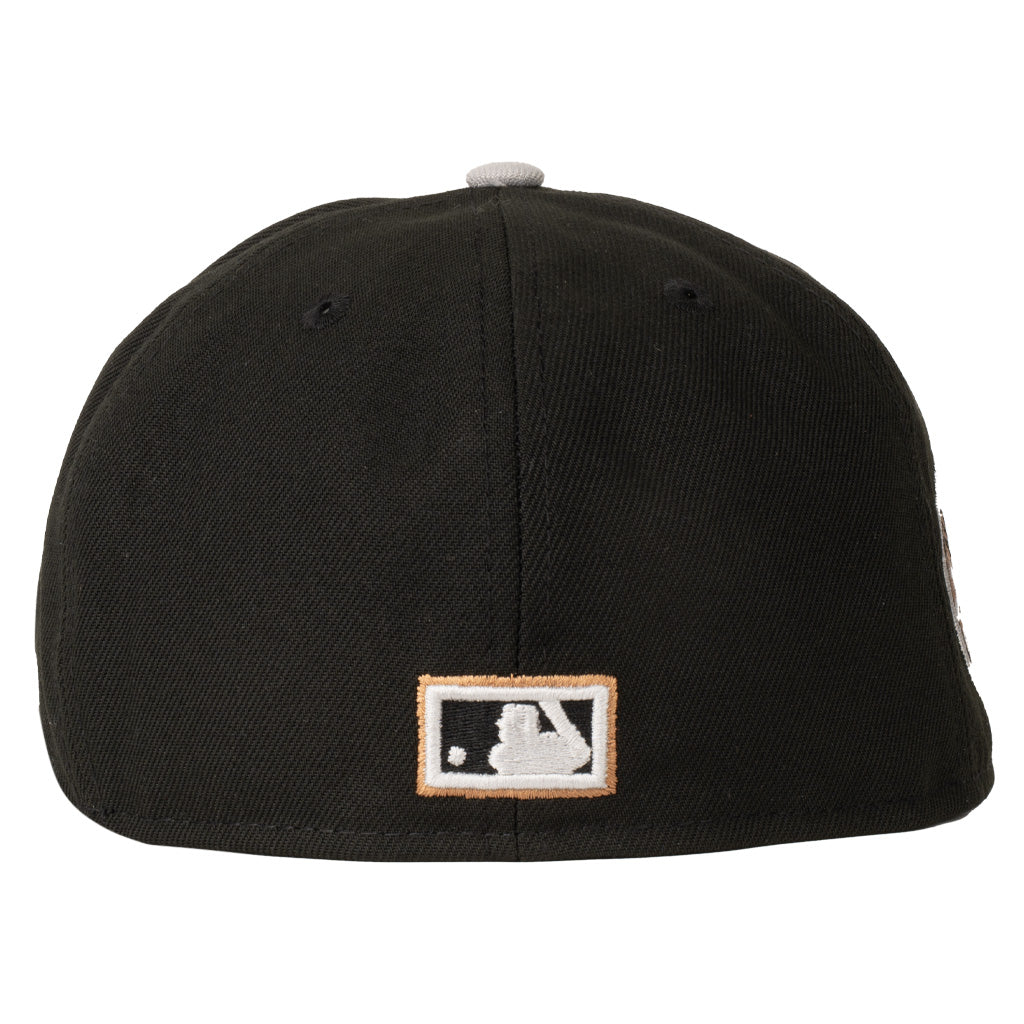 MLB New York Yankees New Era Gray Outline Logo 59FIFTY Fitted Hat - Black