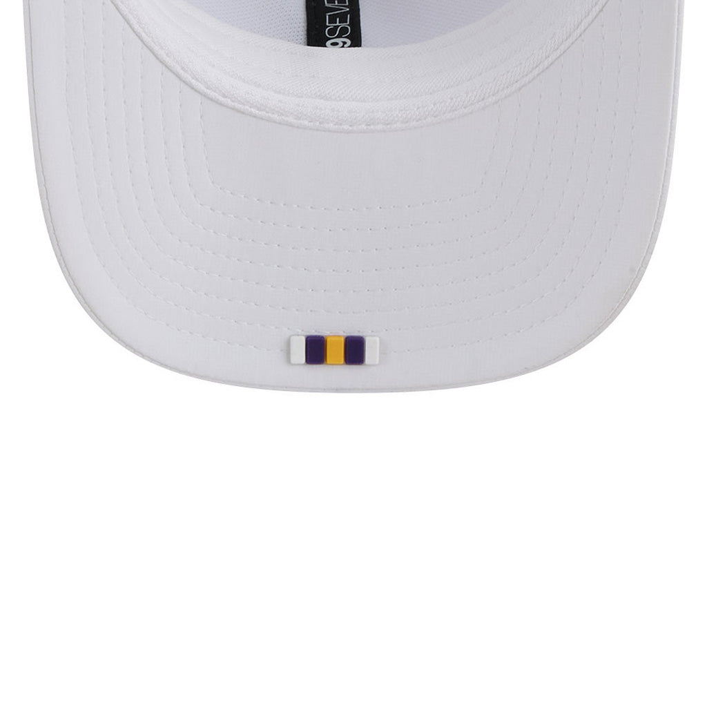 NFL Minnesota Vikings New Era 2025 Alternate Sideline 9SEVENTY Stretch-Snapback Hat - White