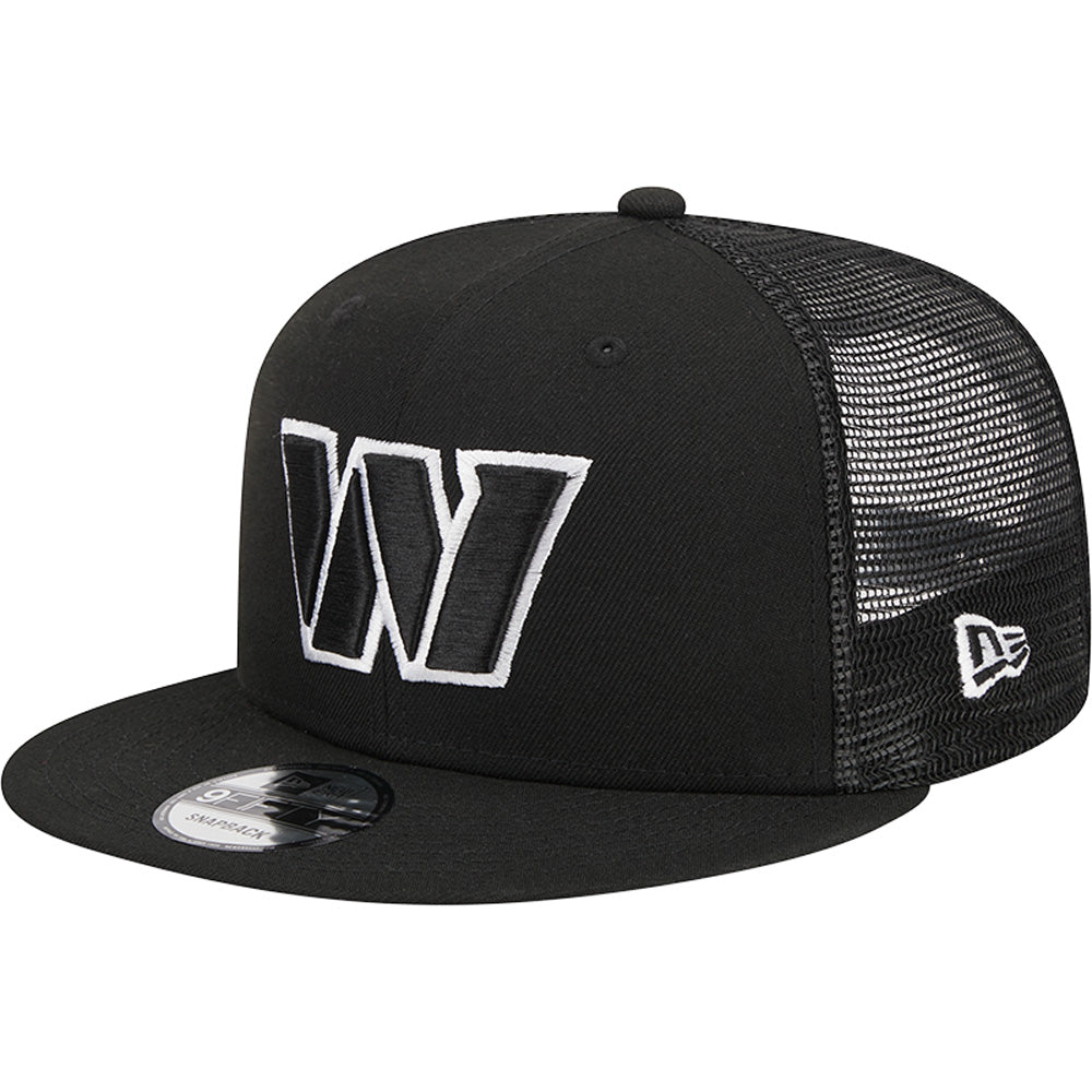 NFL Washington Commanders New Era Black & White 9FIFTY Snapback Trucker Hat - Black